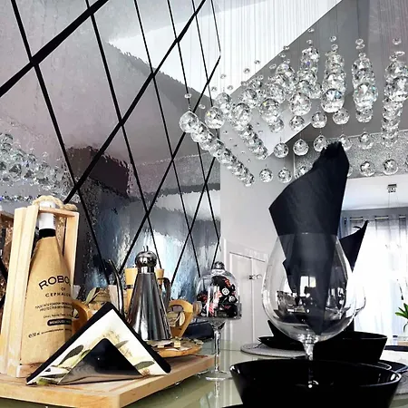 Diamond Lux